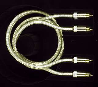 mit 25 kt vergoldetem Stecker und versilbertem Kabel